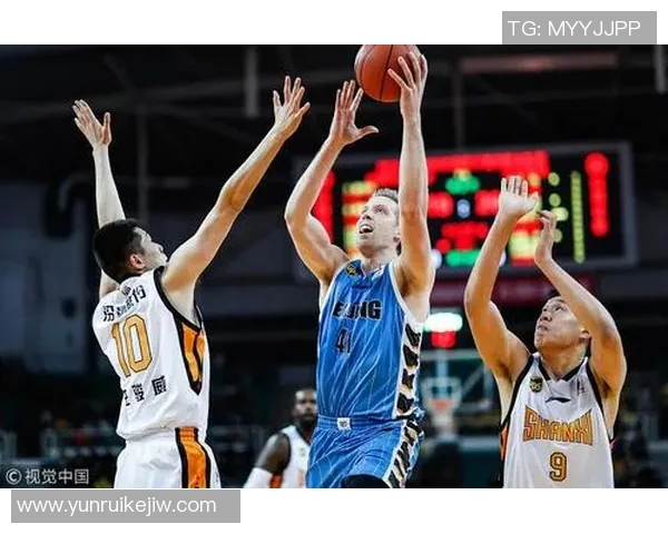 格鲁吉亚与立陶宛激战正酣谁能在这场对决中胜出